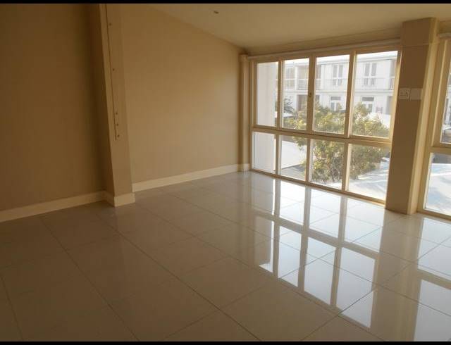 2 BEDROOM APARTMENT TO LET IN POINT WATERFRONT